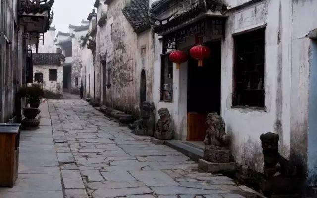 黄山铺镇:推行垃圾分类 打造宜居家园